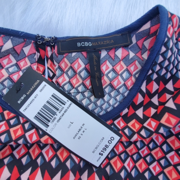 ⭐️2/$25⭐️Blouse Long Sleeve Elastic Waist Geometric Pattern - Picture 2 of 8